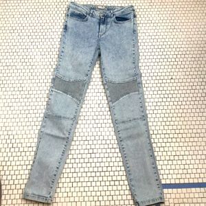Acid wash jeans